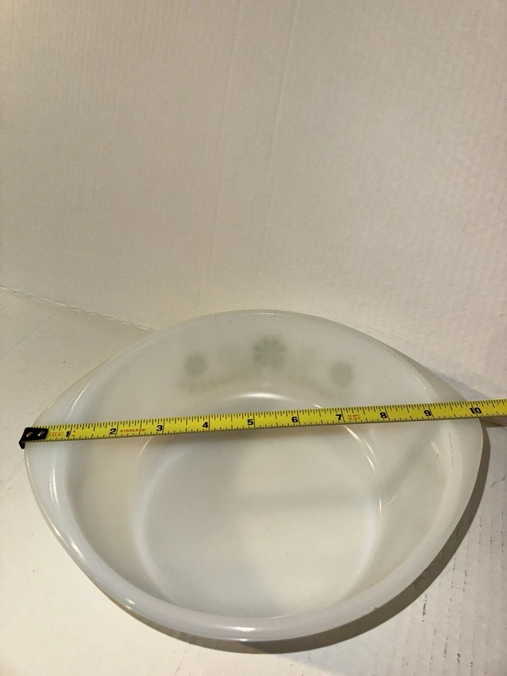 Vintage Glasbake J235 Green Daisy Milk Glass 1 Qt Oval Casserole Dish USA